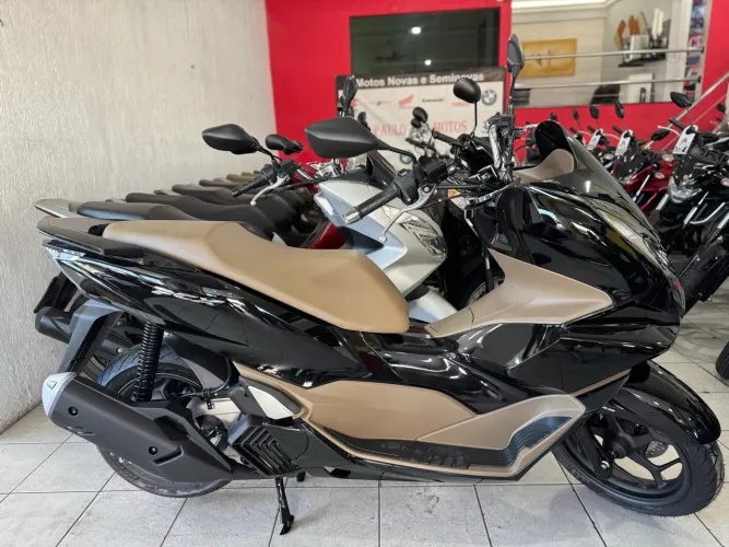 Pcx 160 DLX 2026 Emplacada