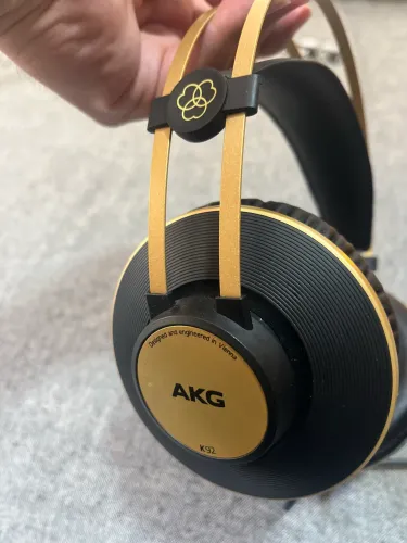 Fone AKG K92 Profissional - Pouco Uso / Impecável