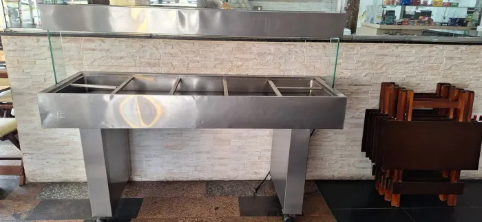 Carrinhos buffet self service 