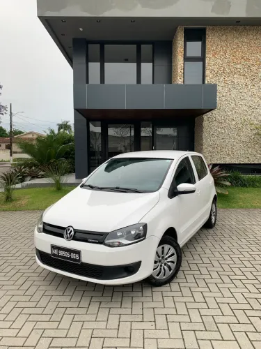 Volkswagen Fox Bluemotion 1.0 MI Total Flex 12V 5P 2014
