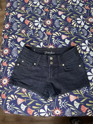 Shorts jeans guess 36 38 usado