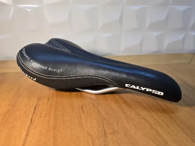 Banco, Selim Calypso (VELO) modelo ELASPEED anos 90 (seminovo)