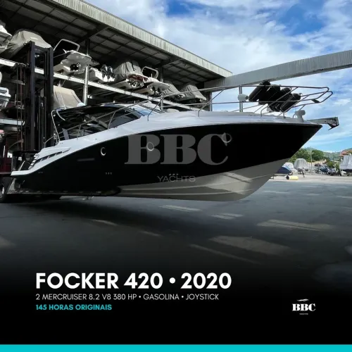 Lancha Focker 420 - 2020 - 155 Horas 