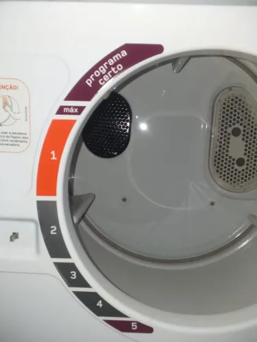 Máquina de secar roupa Brastemp 