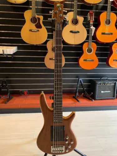 Baixo 5 Cordas Condor CP-5DLX