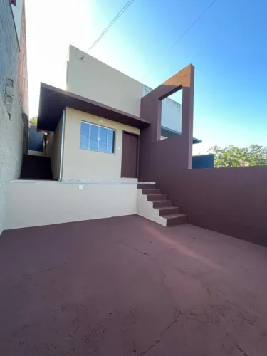 Ótima casa a venda no Bouganvile em Varginha