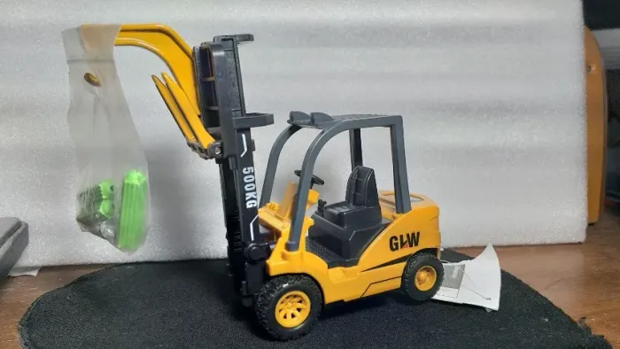 Mini empilhadeira para coleção
