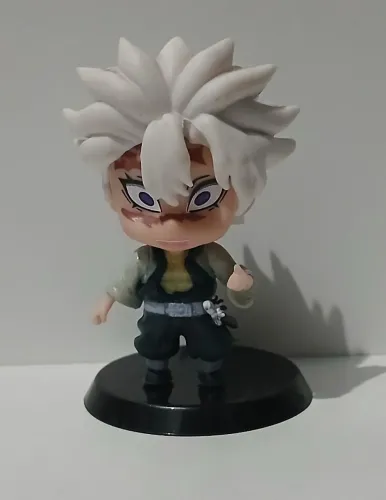 BONECO MINIATURA DEMON SLAYER SANEMI SHINAZUGAWA