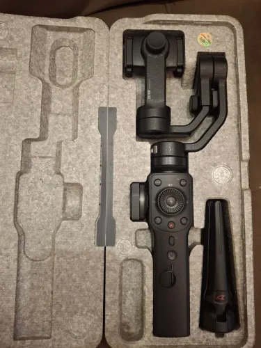 Gymbal zhiyun smooth 4