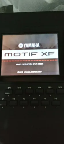 Teclado Yamaha Motif XF8