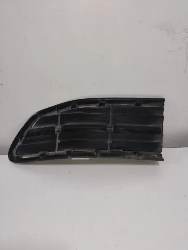 Moldura do farol de milha RAV4 2013 14 15 16 lado direito