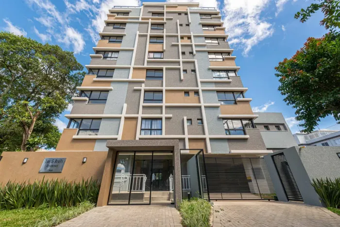 Apartamento Studio com móveis planejados, 23m2 privativos, Água Verde - Curitiba - PR