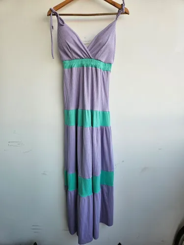 Vestido longo lilás e verde