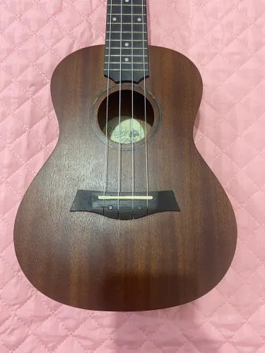 Ukulele