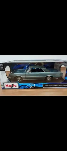 PONTIAC GTO, MIN 1/18<br>PONTIAC GTO<br>R$ 400