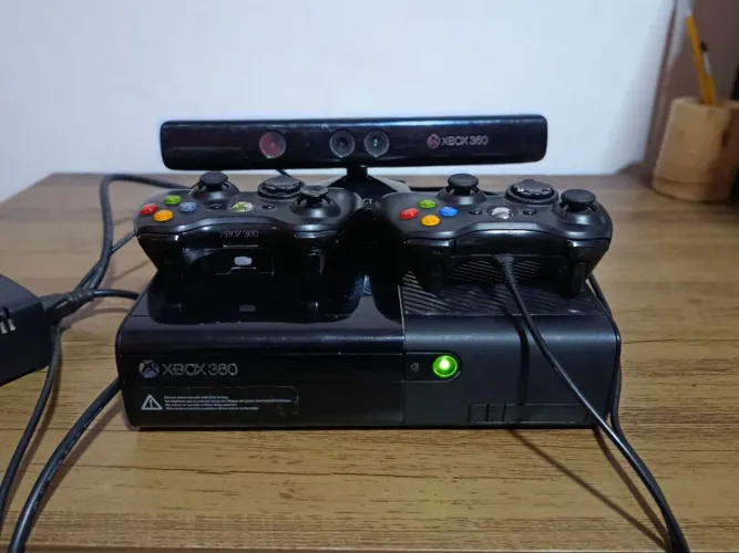 Xbox 360 Super Slim NA CAIXA, com erro 0033!+ GTA V + Homem-Aranha+lego+ assassin's Creed