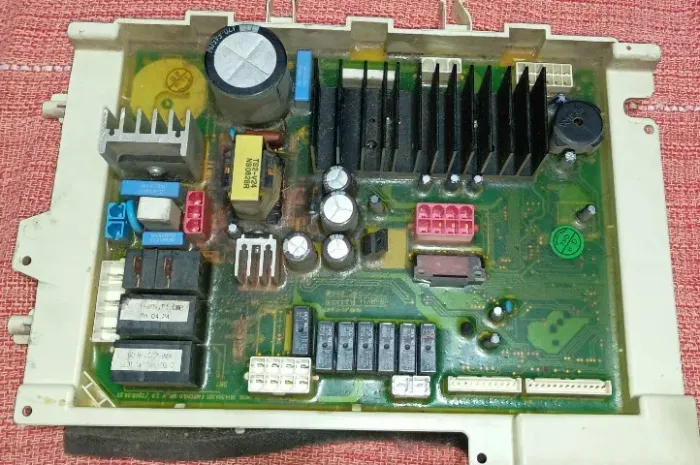 Placa de potência lava e seca Electrolux LSE11 