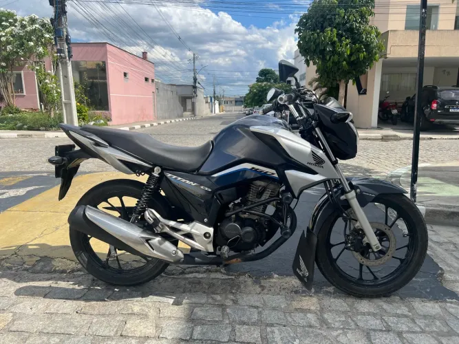 Aluguel de MOTO