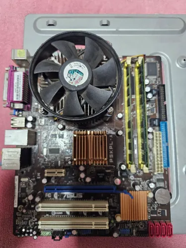 Kit Upgrade LGA 775 - E7500 4GB G31