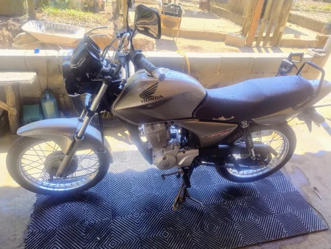 Troco por moto maior motor zera feita inteira 