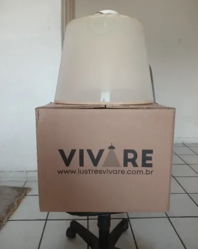 lustre de teto 02 peças lindos para sair hoje casa show 120,00 cada pouco uso 