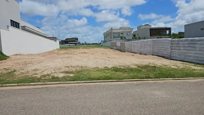 Condomínio Jardins Amsterdã - Lote/Terreno de 513 m², plano, lado sombra por 279.999