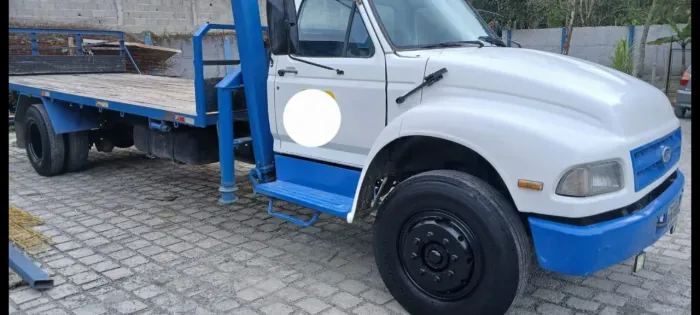 Ford F12000 , guindauto ,com reduzida ano 95/95