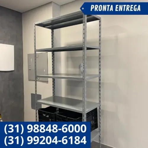 Estantes de aço chapa 22 e 26