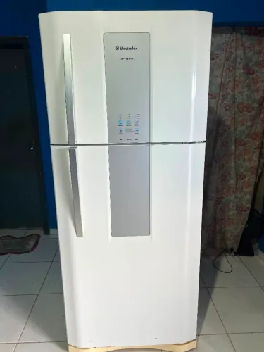Geladeira Eletrolux Frost Free 553L
