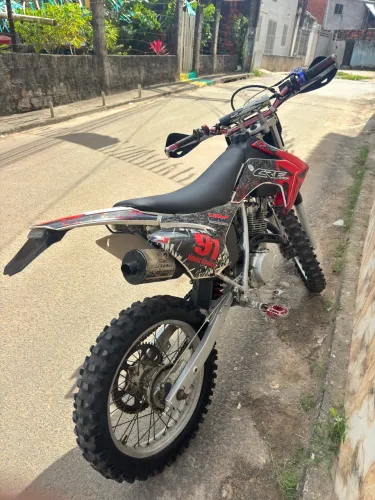 Moto de trilha Xr toda boa só pegar e andar