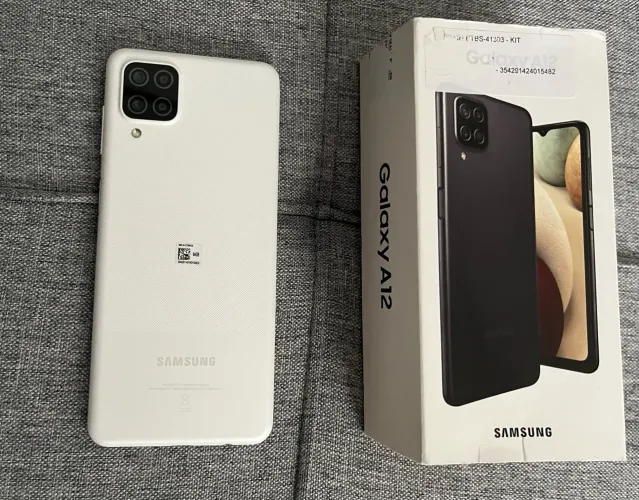 Samsung Galaxy A12