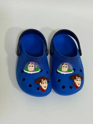 BABUCHE PATRULHEIRO ESPACIAL E COWBOY DUPLA IMBATIVEL CONFORTO LINDO MENINO BUZZ WOODY