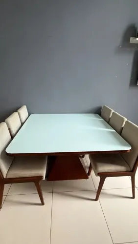 Mesa de Jantar com 6 Cadeiras - Tampo de Vidro