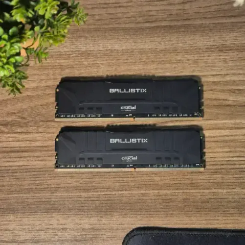 Memória RAM DDR4 - 8GB (2x4GB) 2400MHz - Crucial Ballistix - 2FPFL