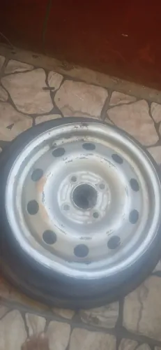 Vende-se aro 14 da ford
