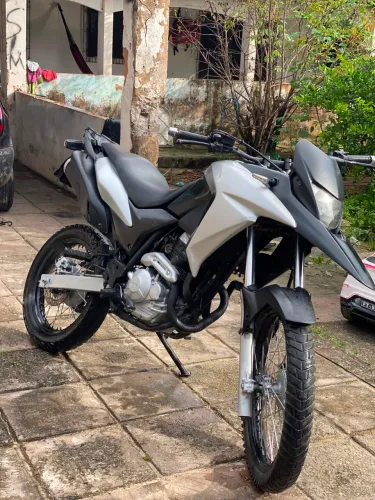 Moto XRE 300,Honda