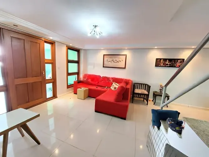 Casa em Condomínio de 3 dormitorios à venda em Hípica, Porto Alegre.