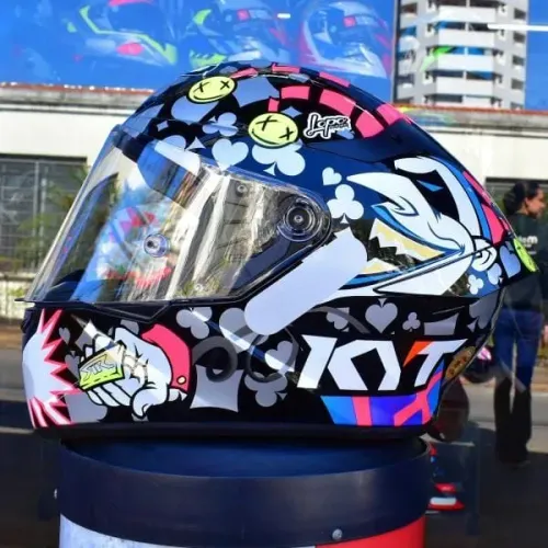 Capacete KYT personalizado do palhaço Tam 60