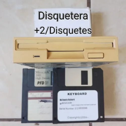 Disquetera+2/Disquetes ( Para Colecionadores )