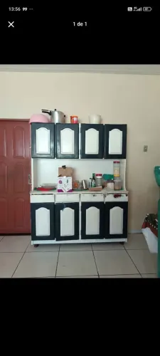 Armário madeira de lei cozinha