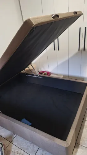 Cama Box casal com baú