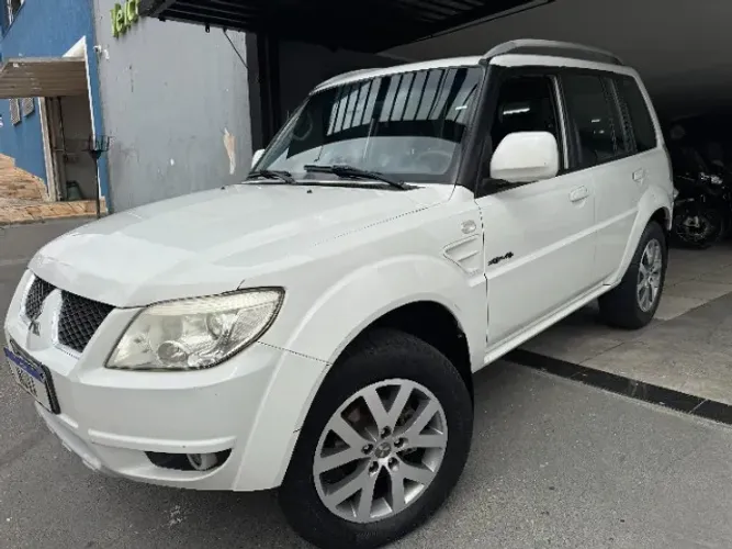 Mitsubishi Pajero TR4 2.0/ 2.0 Flex 16V 4X4 Aut. 2013