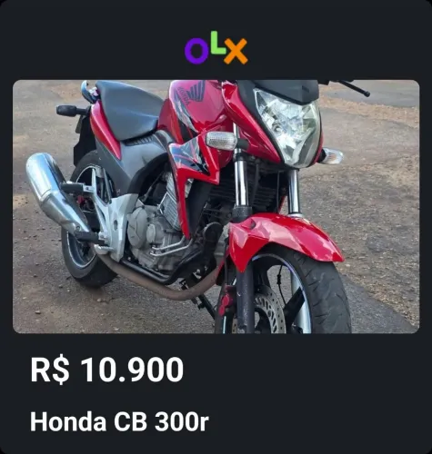 Honda CB 300R (2011) na cor vermelha é a escolha perfeita
