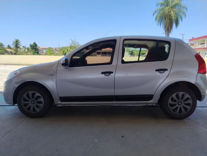 Renault Sandero Expression Hi-flex 1.6 8V 5P 2012