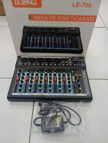 Mesa de Som 7 Canais
