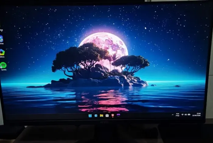 Monitor Gamer MSI 25pol. 200hz - 1 mes de uso