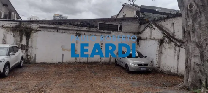 TERRENO - PINHEIROS - SP