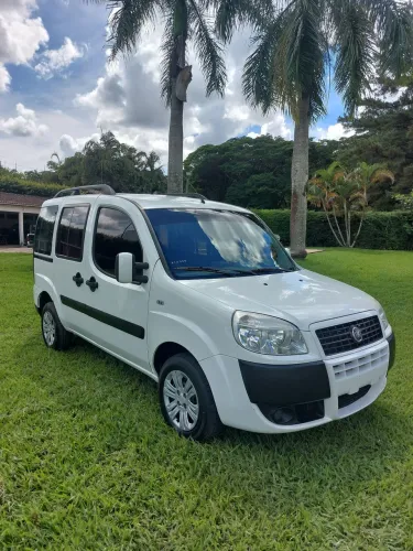 Fiat Doblo Attractive 1.4 Fire Flex 8V 5P 2013