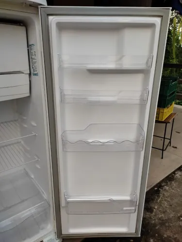 Geladeira Esmaltec