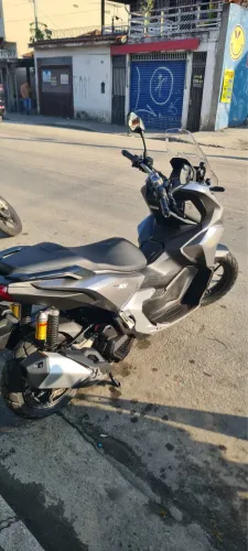 Honda ADV 2025 